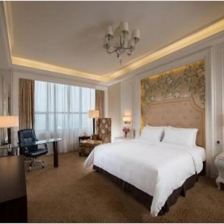 Vienna Hotel Shenzhen Exibition Center Экстерьер фото