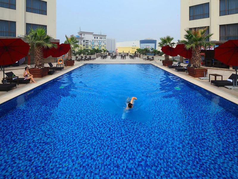Vienna Hotel Shenzhen Exibition Center Экстерьер фото