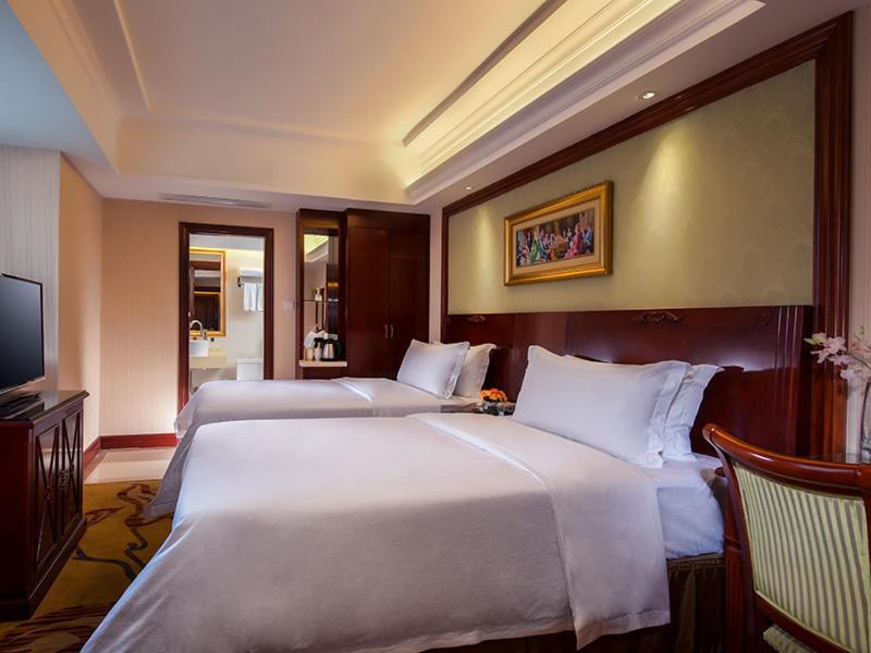 Vienna Hotel Shenzhen Exibition Center Экстерьер фото