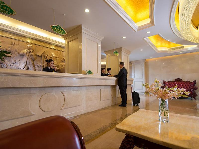 Vienna Hotel Shenzhen Exibition Center Экстерьер фото