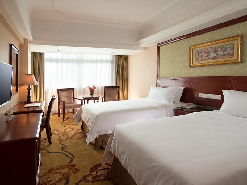 Vienna Hotel Shenzhen Exibition Center Экстерьер фото